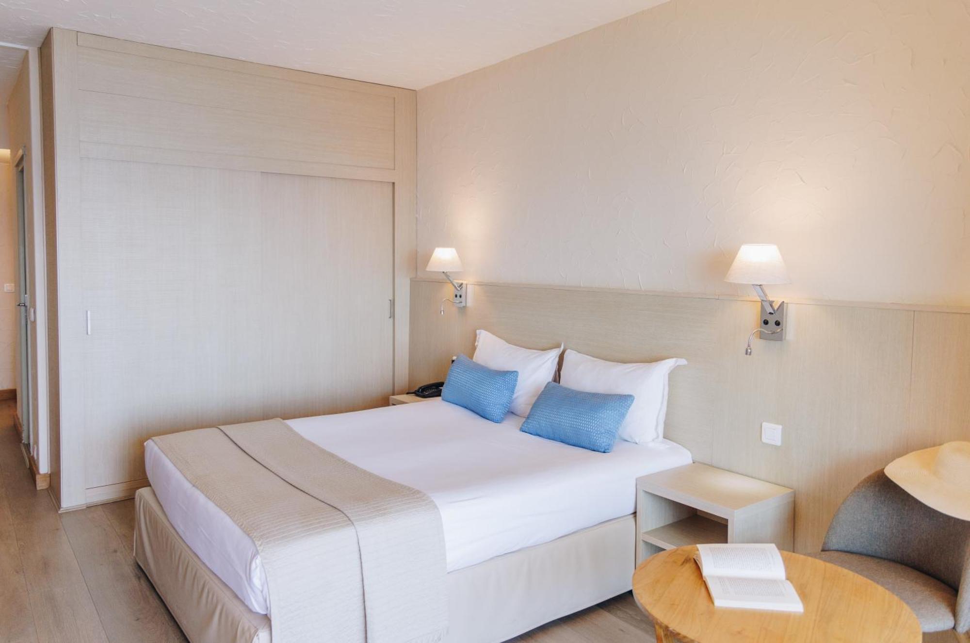 Hotel Alivi Ville-di-Pietrabugno Zewnętrze zdjęcie